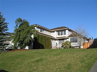 1st image of 7609 75th Dr NE