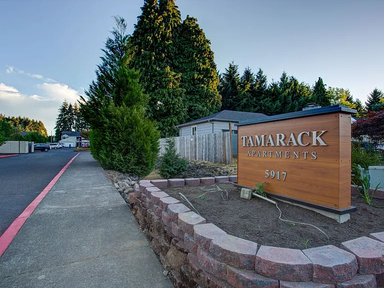 Tamarack Apartments — Photo 32