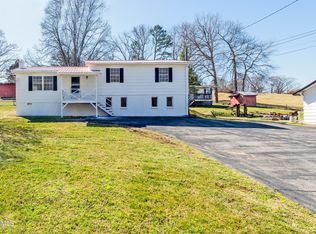 6403 Maloneyville Rd, Corryton, TN 37721