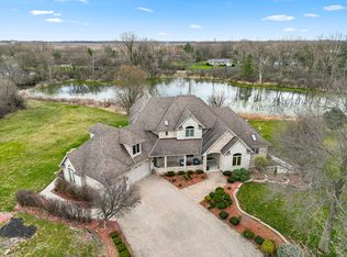 1764 W Elms Court Ln, Crete, IL 60417