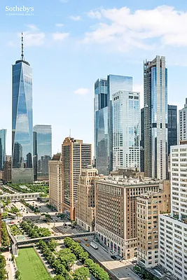 Rented by Sotheby's International Realty | media 28