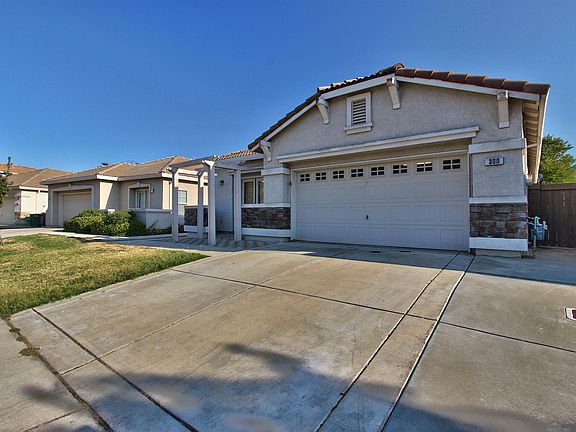 3rd image of 300 Arnold Gamble Cir