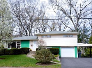 139 Cushing Rd, Warwick, RI 02888