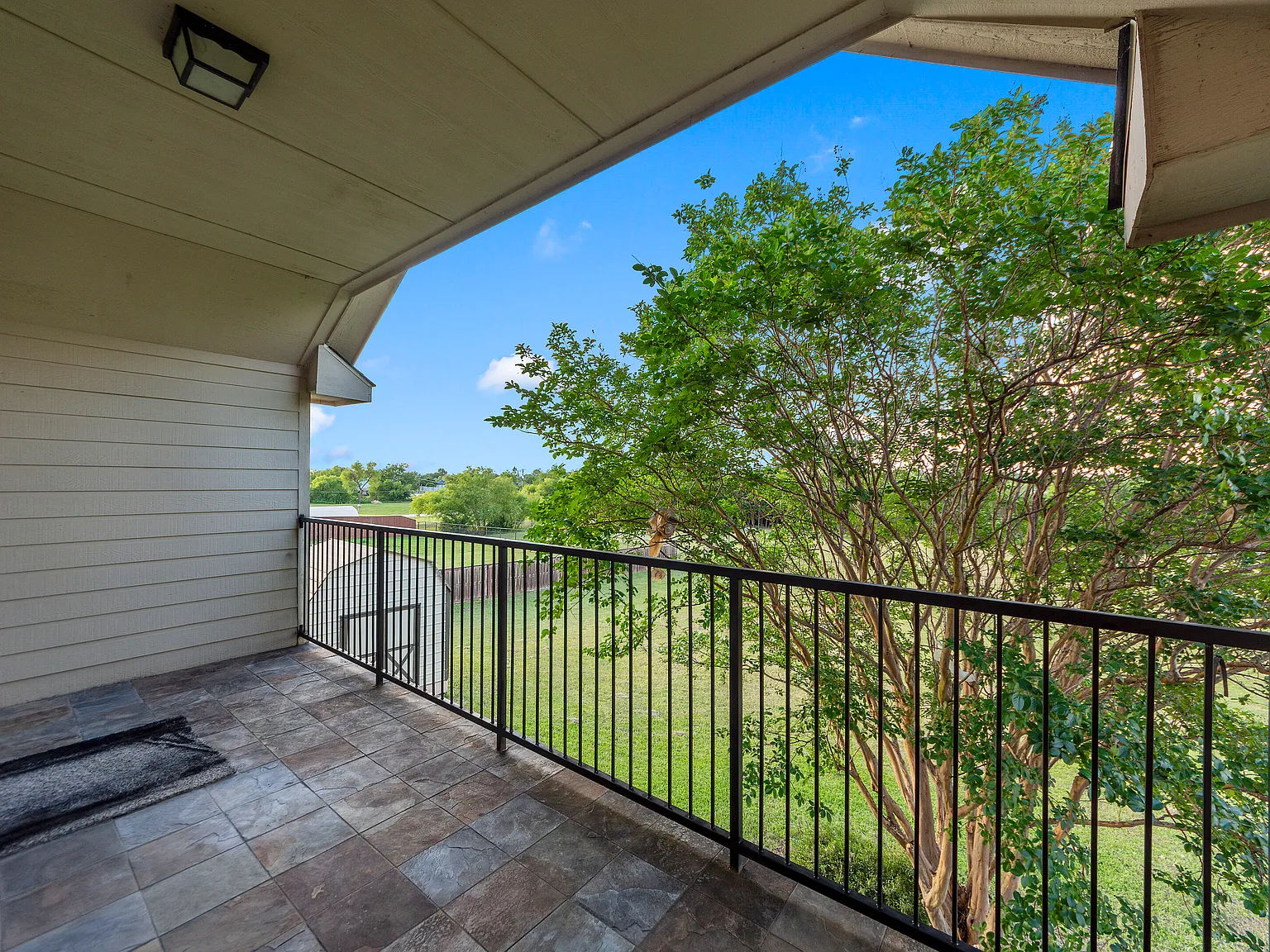 4 bed, 2846 sqft, $2,995 — Photo 3
