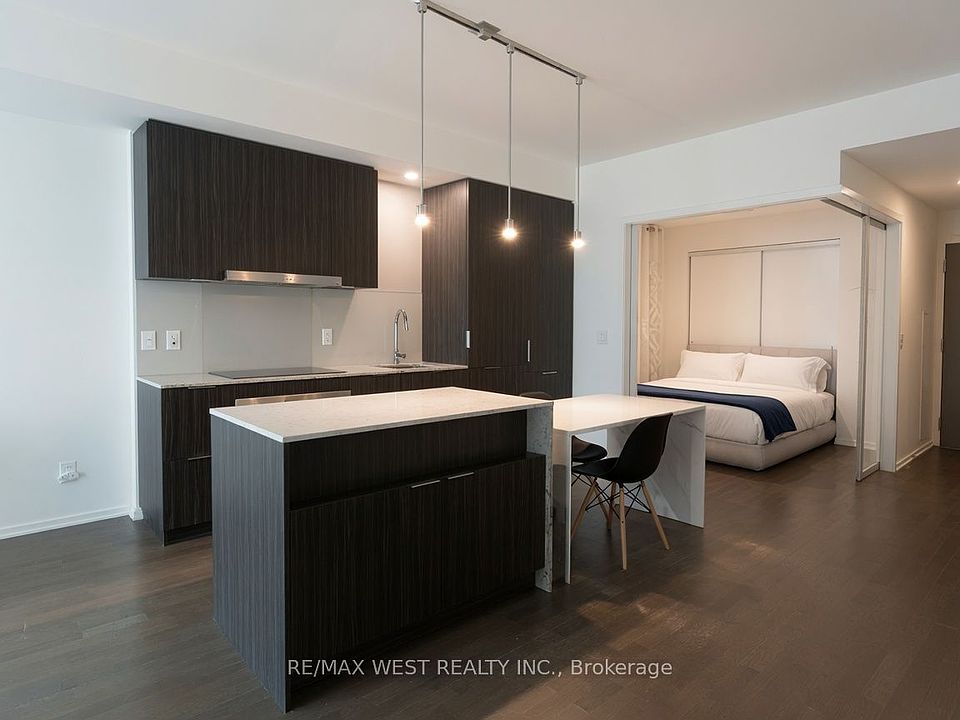 1st image of 1 Bloor St E #524