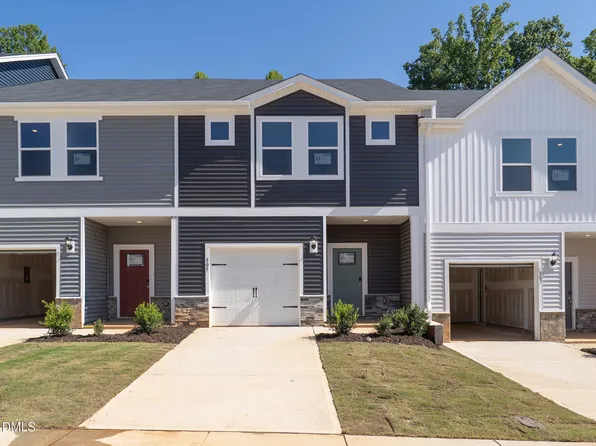 805 Stream View Ct, Mebane, NC 27302