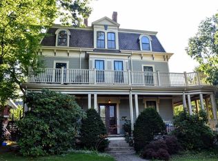 100 Upland Rd #100, Cambridge, MA 02140