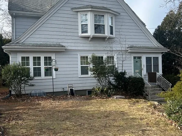 48 Rural Ave, Medford, MA 02155