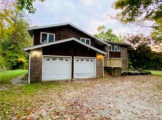 9957 Sherman Rd, Chesterland, OH 44026