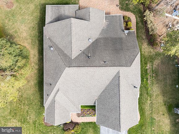 4th image of 34048 Greenfield Ct