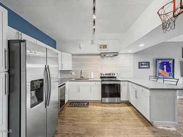 357 E THOMAS Road #A105, Phoenix, AZ 85012