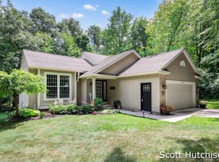 10756 Green Timber Dr, Greenville, MI 48838