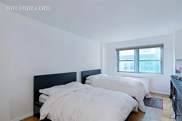 Rented by Corcoran | media 22