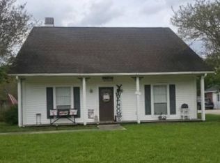 13527 Prairie Ln, Walker, LA 70785