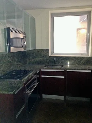 Sold by Manhattan Network Inc. | media 3