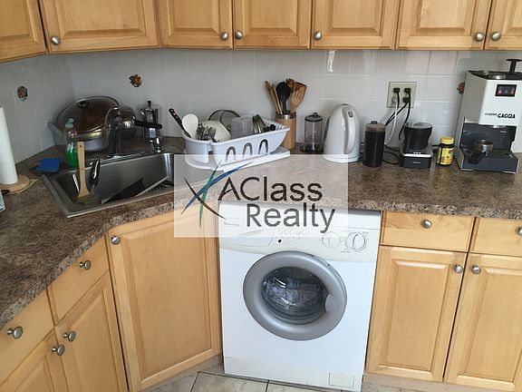 2nd image of 2237 36th St