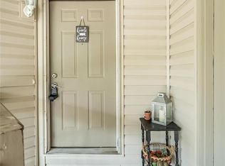 772 Sugar Glen Dr, Saint Peters, MO 63376