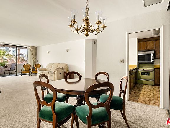 3rd image of 1250 S Beverly Glen Blvd APT 406