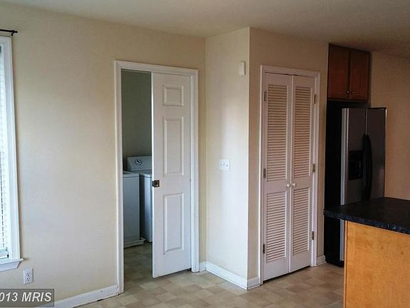 4th image of 142 Mansfield St