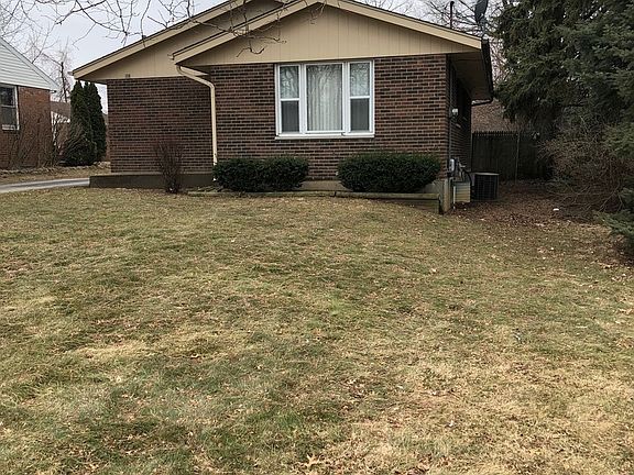 2nd image of 118 Dawn Ave