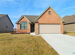14940 Trails End Dr, Perrysburg, OH 43551