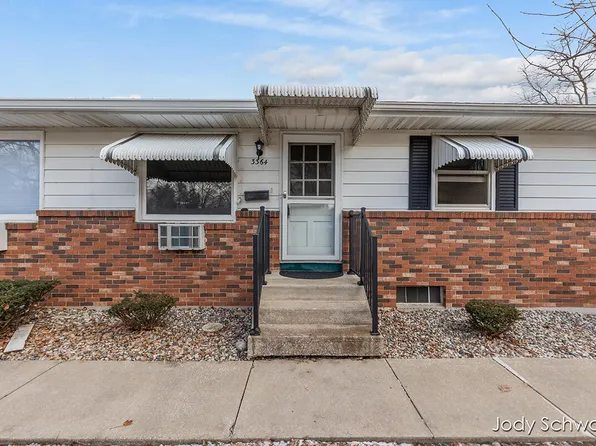 3364 Chestnut Ave SW, Grandville, MI 49418