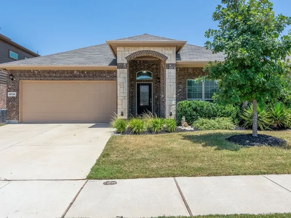 15744 Prairie Grass Ln, Fort Worth, TX 76177
