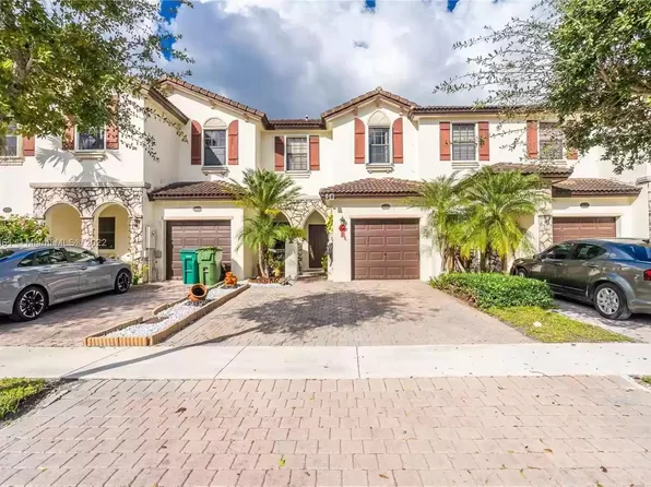 3709 NE 4th St, Homestead, FL 33033