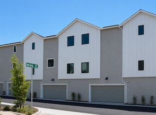 369 Moonstone Gln, Escondido, CA 92025