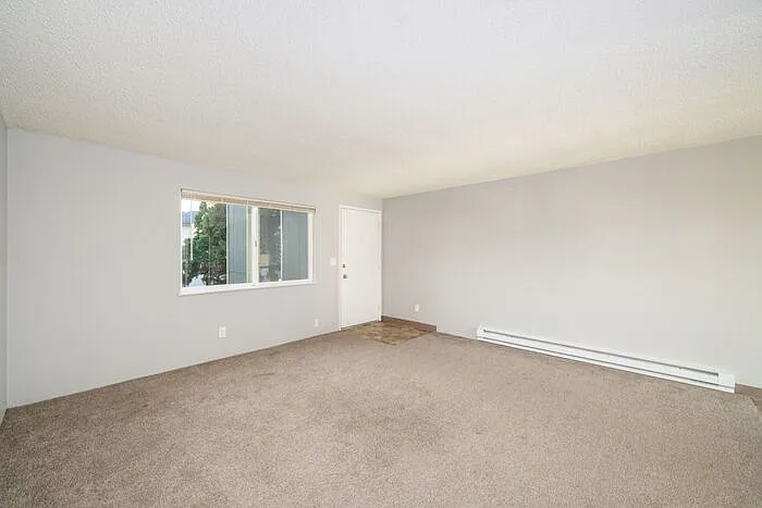 8332 SW 21st Ave #9 — Photo 9