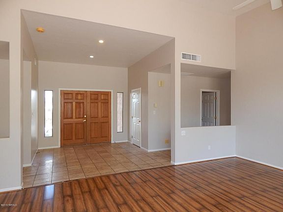2nd image of 5111 S Joseph Ave