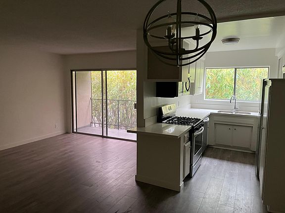 5th image of 8115 W Norton Ave APT 9