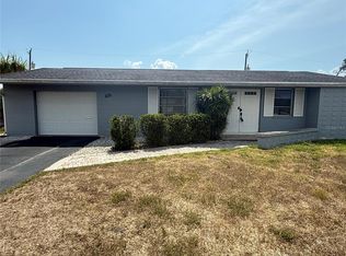 635 W Tarpon Blvd NW, Port Charlotte, FL 33952