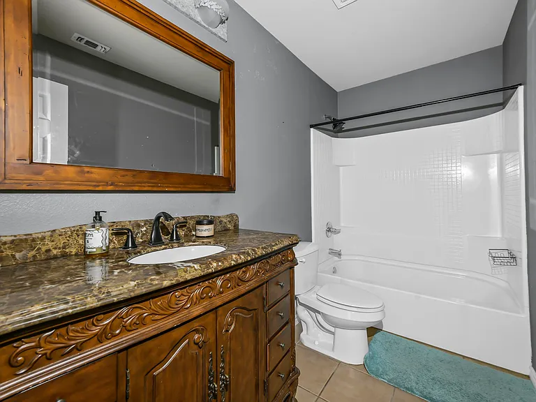 5533 Grenada Dr — Photo 13