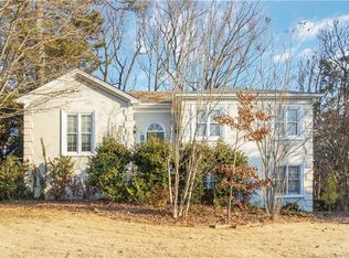 1351 Middleburg Hunt, Lawrenceville, GA 30043