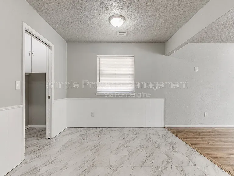 7505 NW 29th St — Photo 7