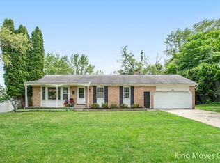 6186 Adacroft Dr SE, Ada, MI 49301