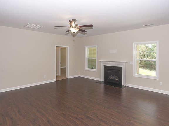 006 Family Room Compressed