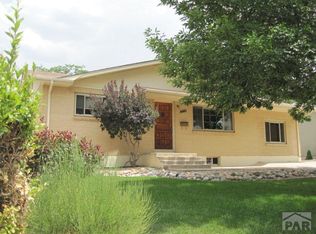2120 Rosewood Ln, Pueblo, CO 81005