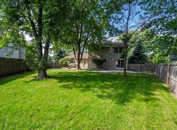 4th image of 1310 Beacon Ct