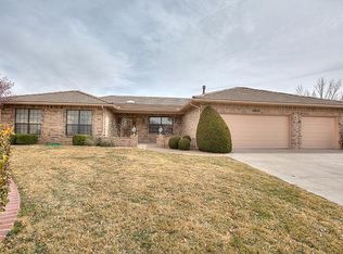 12512 Royal Crst NE, Albuquerque, NM 87111