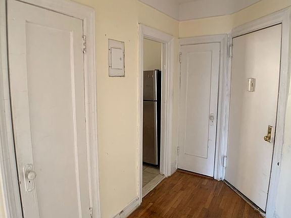 3rd image of 377 Montgomery St APT C17