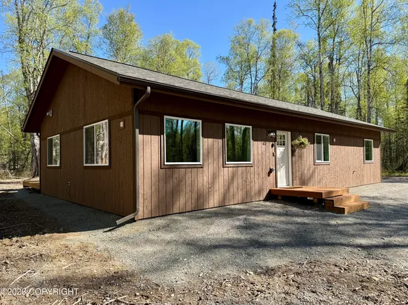 14739 E Angel Wing Cir, Talkeetna, AK 99676