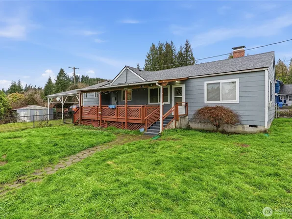 2201 Holcomb Loop Rd, Kelso, WA 98626