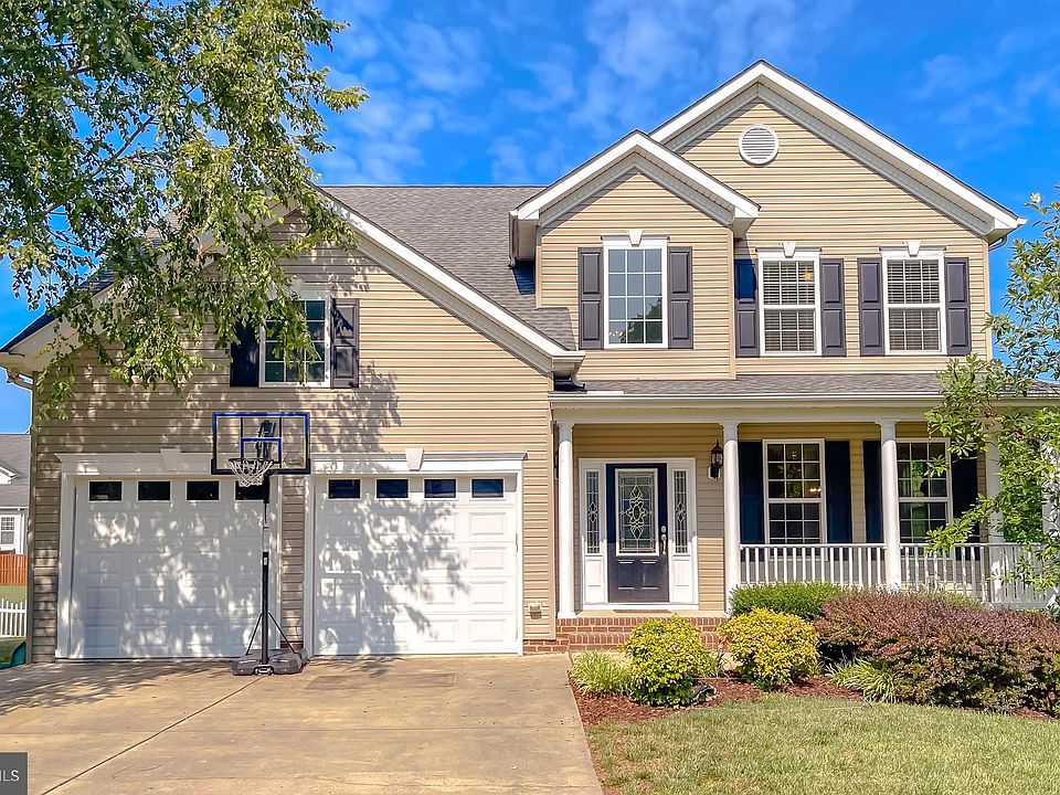 1st image of 44078 E Leola Ct