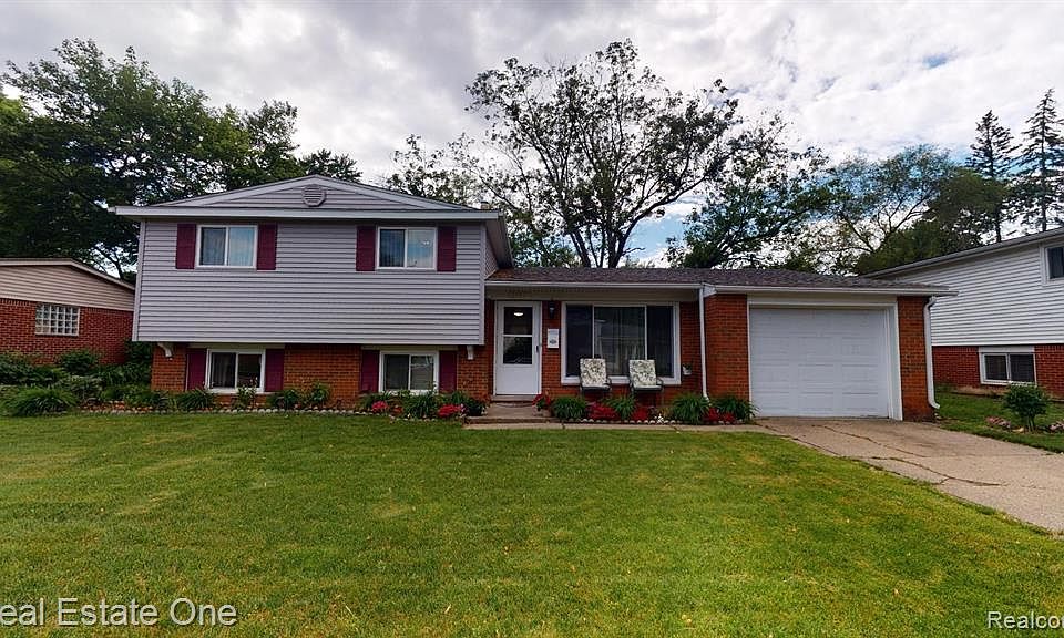 21031 Birchwood St, Farmington, MI 48336 Zillow