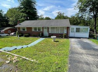 4854 Autumn Ln NW, Roanoke, VA 24017