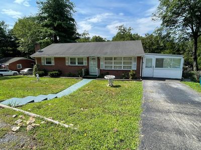 4854 Autumn Ln NW, Roanoke, VA, 24017