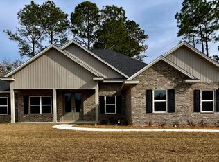 5620 Madelines Way, Pace, FL 32571