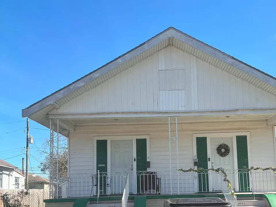 3523 Clermont Dr